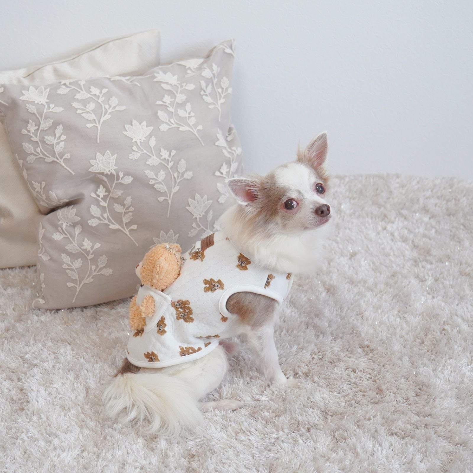 犬 服 ペット 犬服 くま ペットウェア 熊柄 クマ柄 かわいい おしゃれ 小型犬 中型犬 春秋 ドッグウエア LaLUCA おんぶ クマ お洒落 子犬 成犬用 おさんぽ ワンチャン わんちゃん 愛犬 ペット用品 お散歩 イヌ ワンちゃん 仔犬